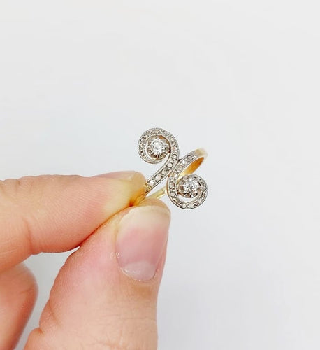Bague 50 Bague toi et moi marquise en or 18k et platine avec diamants 58 Facettes A06687