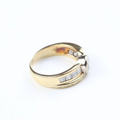 Bague 55 Bague en or jaune 18 carats sertie de diamants taille brillant et princesse 58 Facettes 129555D
