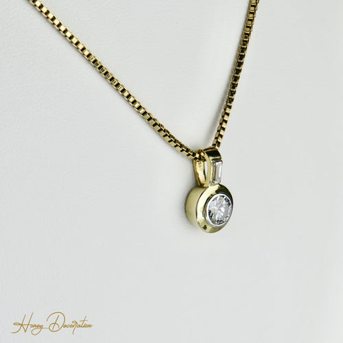 Pendentif Pendentif solitaire en or jaune 750 et diamants 58 Facettes 1510