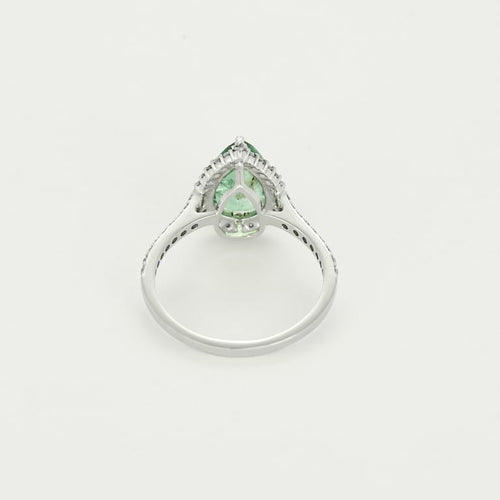 Bague 53 Bague en or gris, diamants et émeraude 58 Facettes EDSR-1