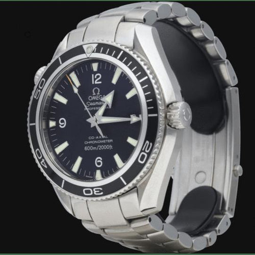Montre Omega Montre Seamaster Planet Ocean 600M 58 Facettes MT45010