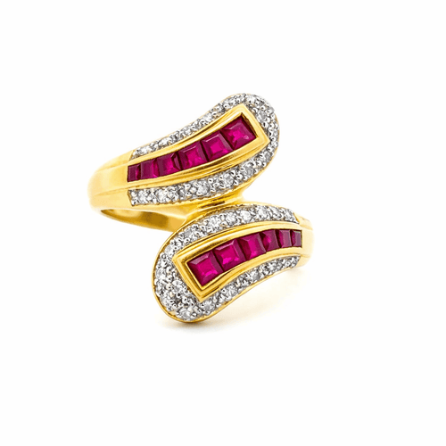 Bague 52 Bague en or jaune 750 avec diamants et rubis 58 Facettes 50091