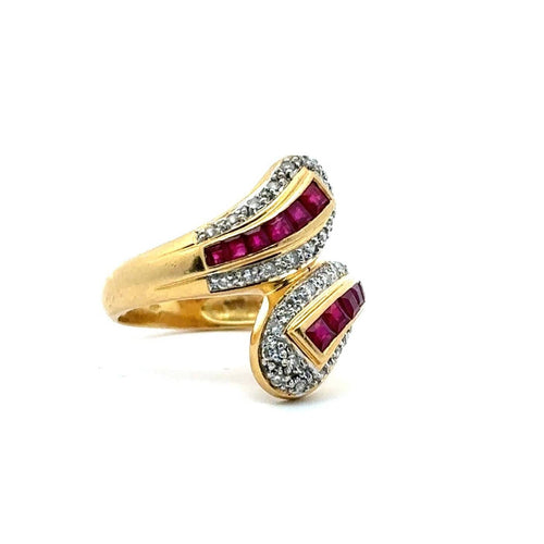 Bague 52 Bague en or jaune 750 avec diamants et rubis 58 Facettes 50091
