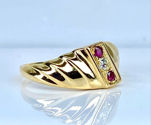 Bague 50 Bague jonc en or jaune 18 carats avec diamant et rubis 58 Facettes AB679