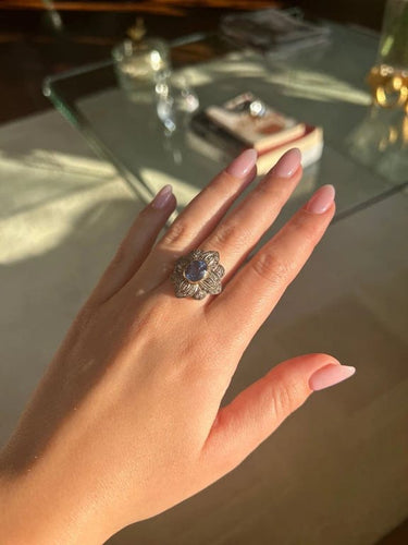 Bague 56 Bague en or jaune 14K avec saphir et diamants 58 Facettes 1055