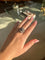 Bague 56 Bague en or jaune 14K avec saphir et diamants 58 Facettes 1055