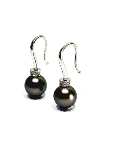 Boucles d'oreilles Boucles d’oreilles en or blanc 18 carats, perles de Tahiti et diamants 58 Facettes 1716762