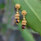 Boucles d'oreilles Cannetille indienne - Boucles d’oreilles pendantes en or jaune 22K émaillé 58 Facettes