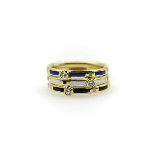 Bague Bague en or 18 carats émaillée noir et rose avec diamant 58 Facettes