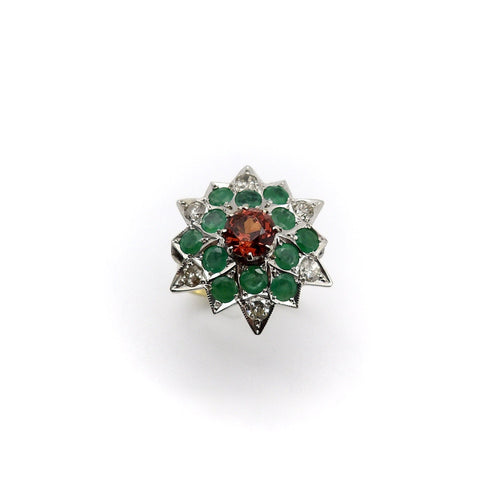 Bague Bague étoile - Cocktail en or blanc et jaune 18k, grenat spessartite, émeraudes et diamants 58 Facettes
