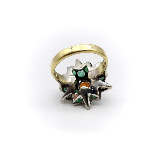 Bague Bague étoile - Cocktail en or blanc et jaune 18k, grenat spessartite, émeraudes et diamants 58 Facettes