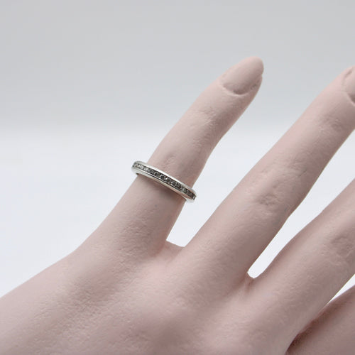 Bague Bague alliance éternité en platine et diamants 58 Facettes