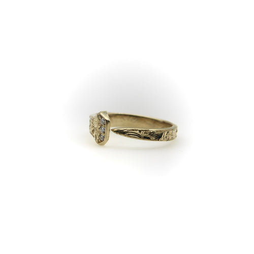 Bague 54 Bague clou porte-bonheur gravée à la main en or jaune 14k avec diamants 58 Facettes