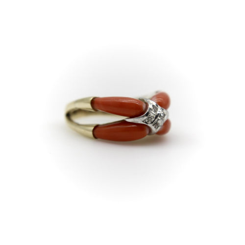 Bague 56 Bague moderniste en or 14K, corail et diamants 58 Facettes A1000D