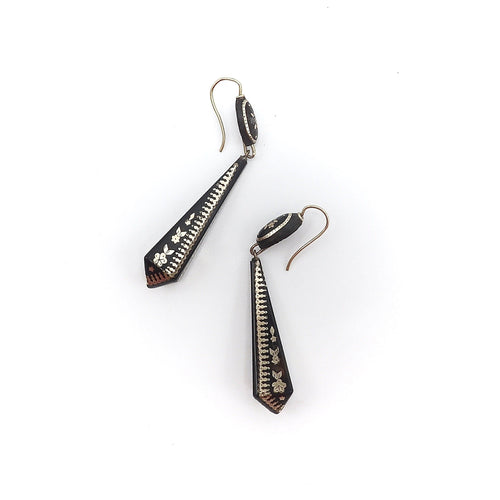 Boucles d'oreilles Boucles d’oreilles pendantes victoriennes en piqué, or 14 carats 58 Facettes
