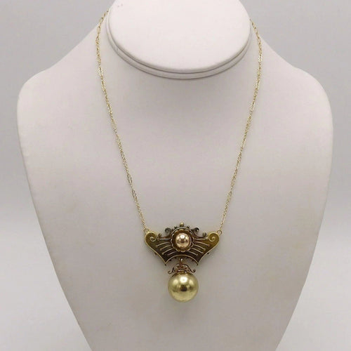 Collier Collier pendentif revival étrusque en or jaune et or rose 14 carats 58 Facettes