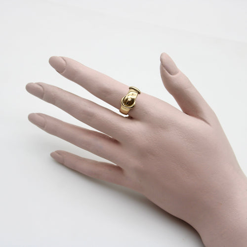 Bague 56 Bague boucle édouardienne en or 18 carats 58 Facettes