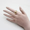 Bague 56 Bague boucle édouardienne en or 18 carats 58 Facettes