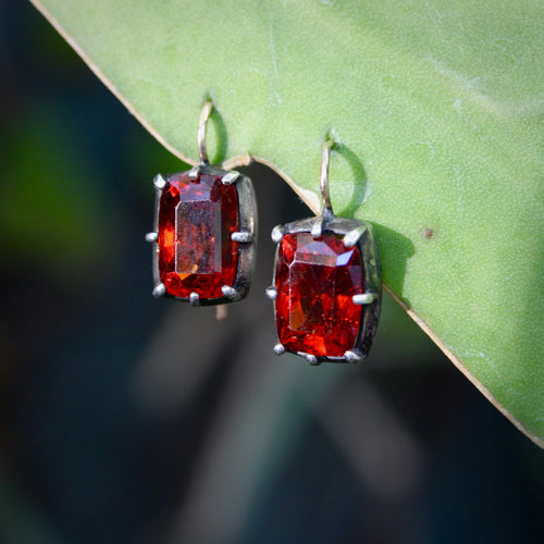 Boucles d'oreilles Boucles d’oreilles vintage - Grenats mandarine en argent et or 18k 58 Facettes