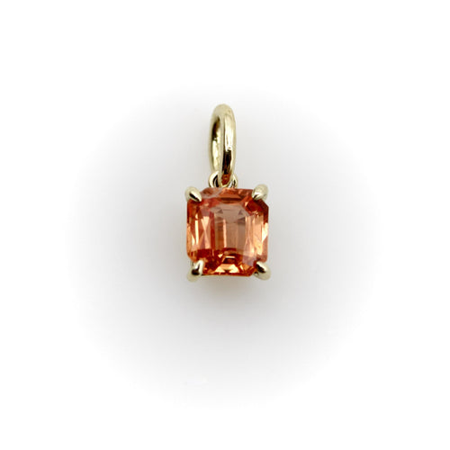 Pendentif Pendentif en or jaune 14 carats avec saphir orange 58 Facettes A2005Z