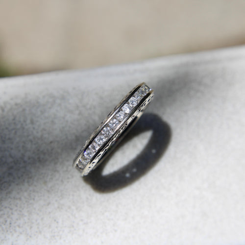 Bague 54 Bague éternité - Alliance en or blanc 14K et diamants 1 ct 58 Facettes A2001P