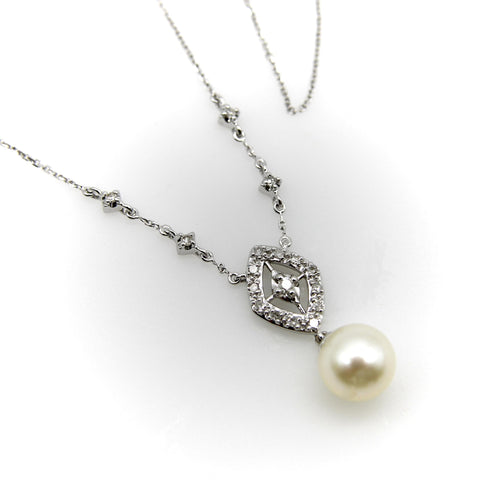 Collier Collier vintage - Perle et diamants pavés en or blanc 14K 58 Facettes A2005N