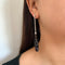 Boucles d'oreilles Assil - Boucles d’oreilles pendantes en or blanc 18K, diamants et calcédoine 58 Facettes