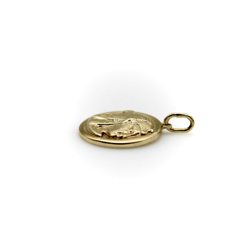 Pendentif Pendentif charme Nekhbet style Revival égyptien en or 14K 58 Facettes