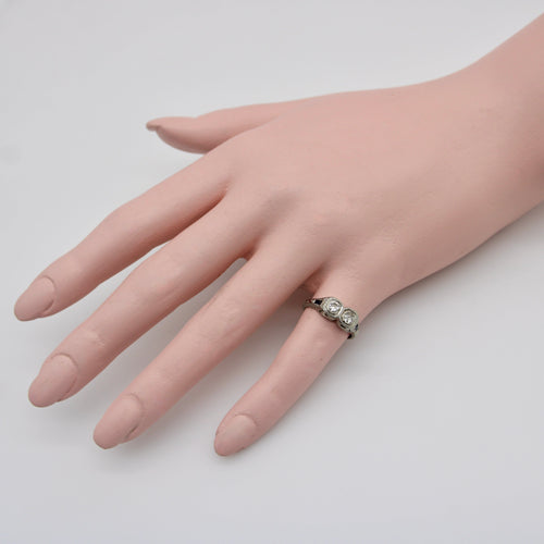 Bague 51 Bague Toi et Moi Art déco édouardienne en or blanc 18k, diamants et saphirs 58 Facettes