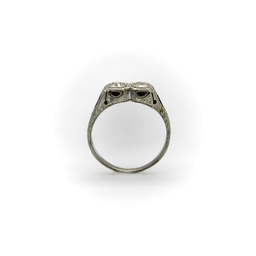 Bague 51 Bague Toi et Moi Art déco édouardienne en or blanc 18k, diamants et saphirs 58 Facettes
