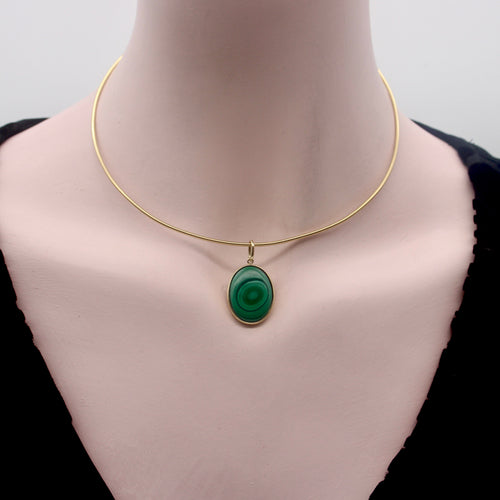 Pendentif Signature - Pendentif oval en or 14k et malachite 58 Facettes