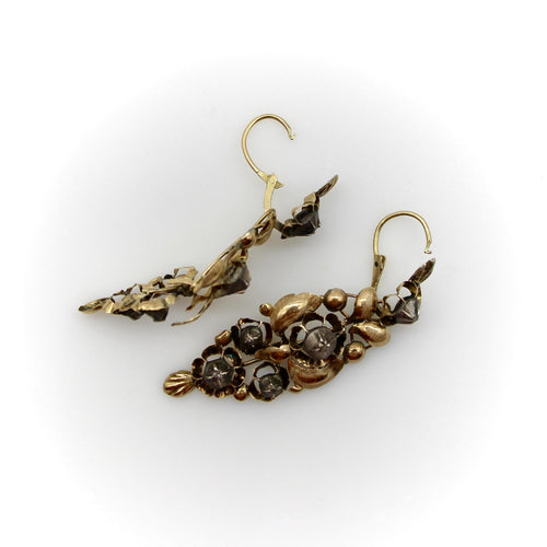 Boucles d'oreilles Boucles d’oreilles victoriennes espagnoles en or 18K, argent et diamant 58 Facettes A1002H