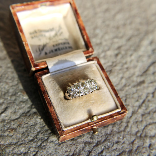 Bague 52 Bague victorienne - Motif allongé en or 18 carats et diamants taille ancienne 58 Facettes A1002L
