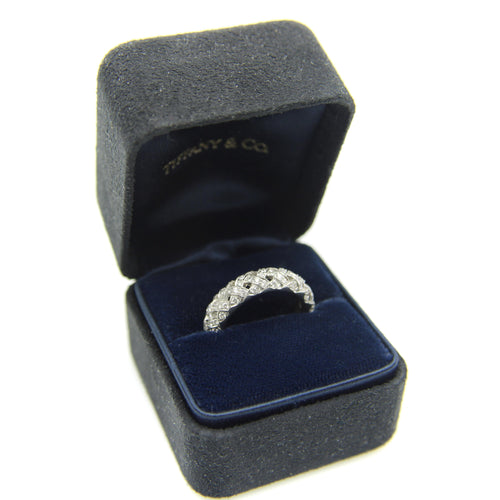 Bague 53 Tiffany & Co. - Bague alliance éternité en platine PT950 sertie de diamants 58 Facettes A1002J