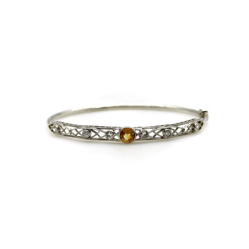 Bracelet Bracelet jonc édouardien en platine, saphir jaune et diamants 58 Facettes