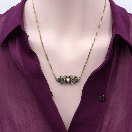 Collier Époque victorienne - Collier en or 18K et argent avec diamants, émeraudes et perle 58 Facettes