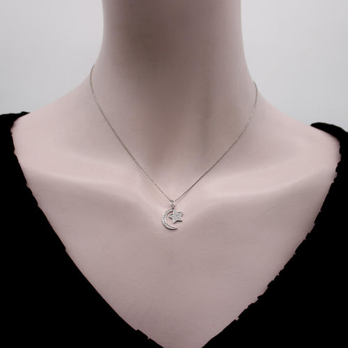 Collier Collier lune et étoile en or blanc 14K avec diamants 58 Facettes A2003E