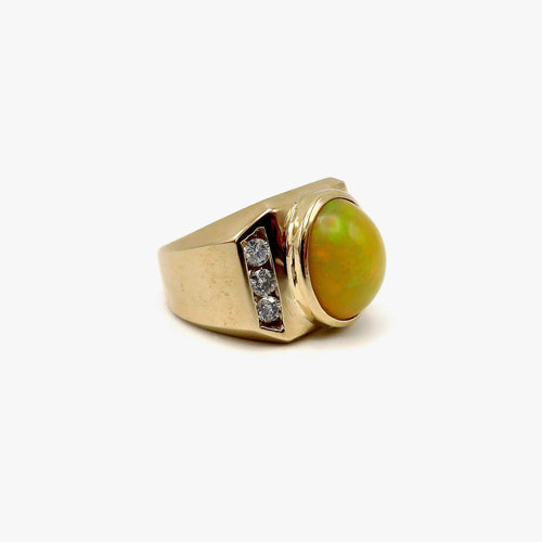 Bague 57 Bague cocktail vintage en or jaune 14k avec opale et diamants 58 Facettes