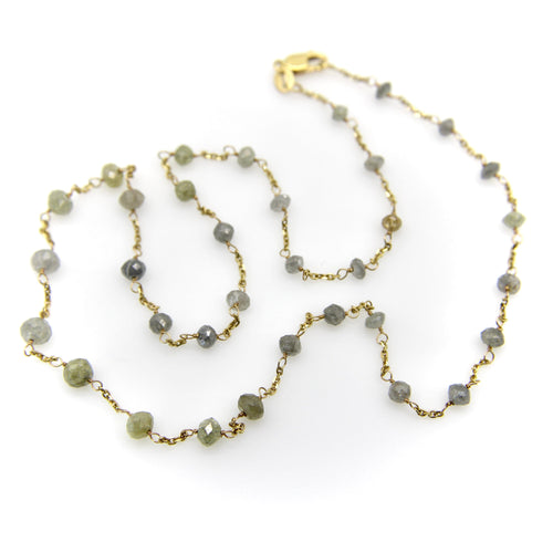Collier Collier - Perles de diamants gris facettés en or jaune 18 carats 58 Facettes