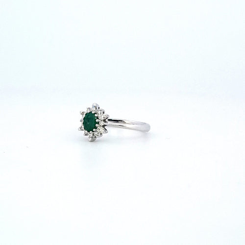 Bague 49 Bague - Or blanc 18 kt avec émeraude et diamants 58 Facettes