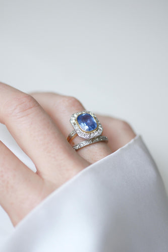 Bague 53 Bague Pompadour de fiançailles saphir de Ceylan et diamants en or jaune 18 kt 58 Facettes