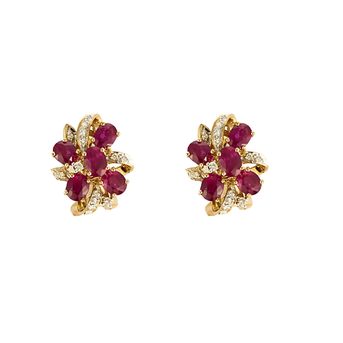 Boucles d'oreilles Boucles d’oreilles clip - Motif floral en or jaune, rubis et diamants 58 Facettes BO/250060