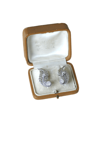 Boucles d'oreilles Boucles d'oreilles rétro plume en or blanc et platine, diamants 58 Facettes