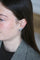 Boucles d'oreilles Boucles d’oreilles rétro plume en or blanc 18 ct, platine et diamants 58 Facettes