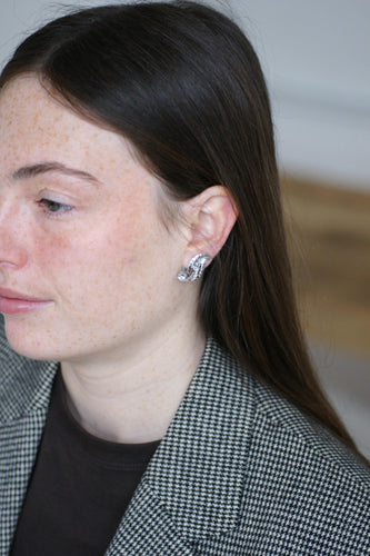Boucles d'oreilles Boucles d'oreilles rétro plume en or blanc et platine, diamants 58 Facettes
