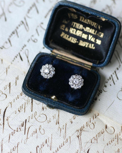 Boucles d'oreilles Boucles d’oreilles marguerite en or rose 18 ct et platine, diamants 58 Facettes