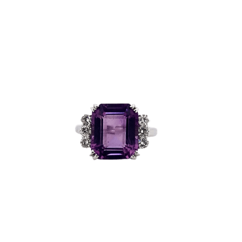 Bague 50 Bague en or blanc 18 kt avec améthyste et diamants 58 Facettes