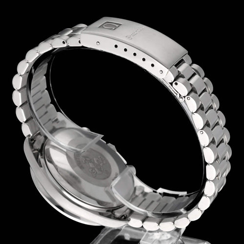 Montre Omega Speedmaster Date - Montre 39 mm en acier 58 Facettes