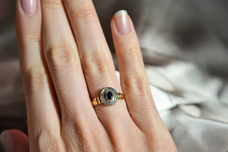 Bague 49 Bague ovale bicolore en or jaune 18 carats, saphir et diamants 58 Facettes 3916