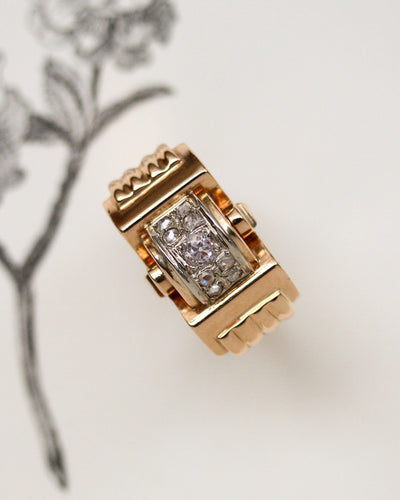 Bague 57 Bague Tank 1940 en or jaune 750 et diamants 58 Facettes A11970